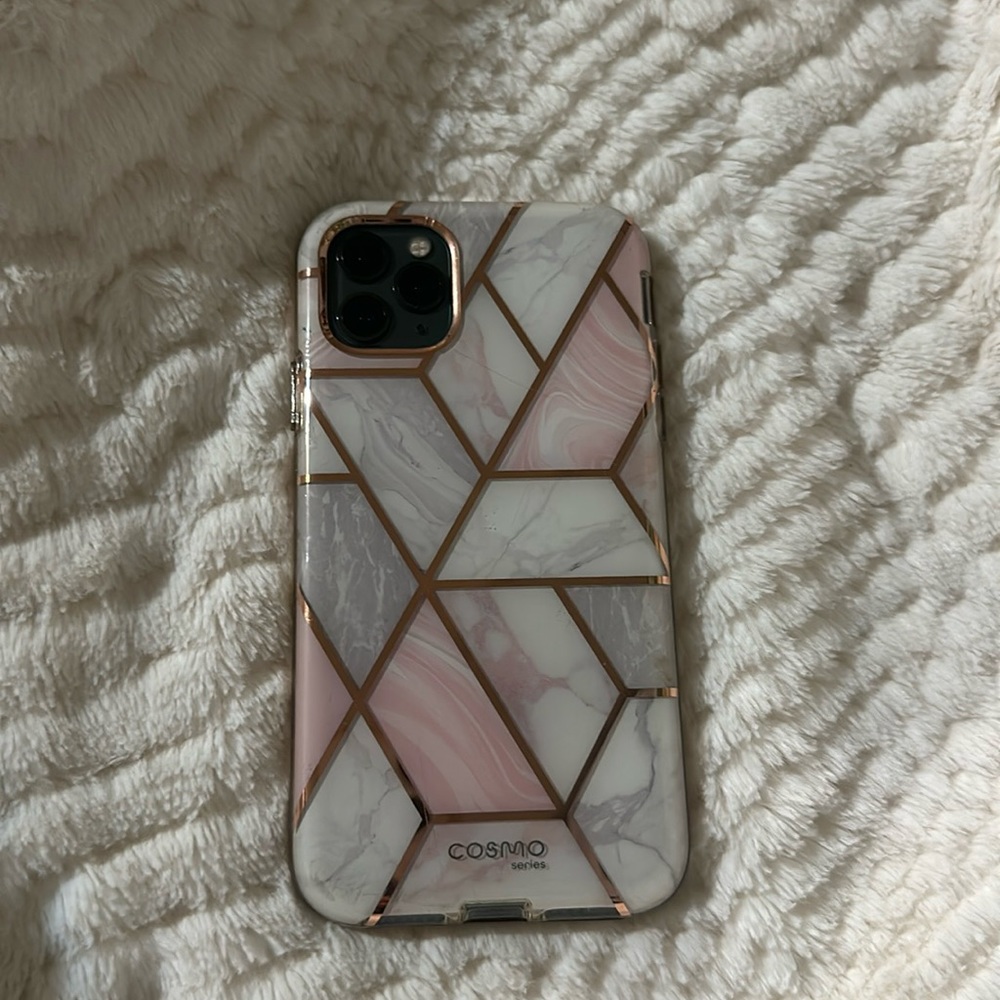 Iphone 11 pro max cosmo series case
